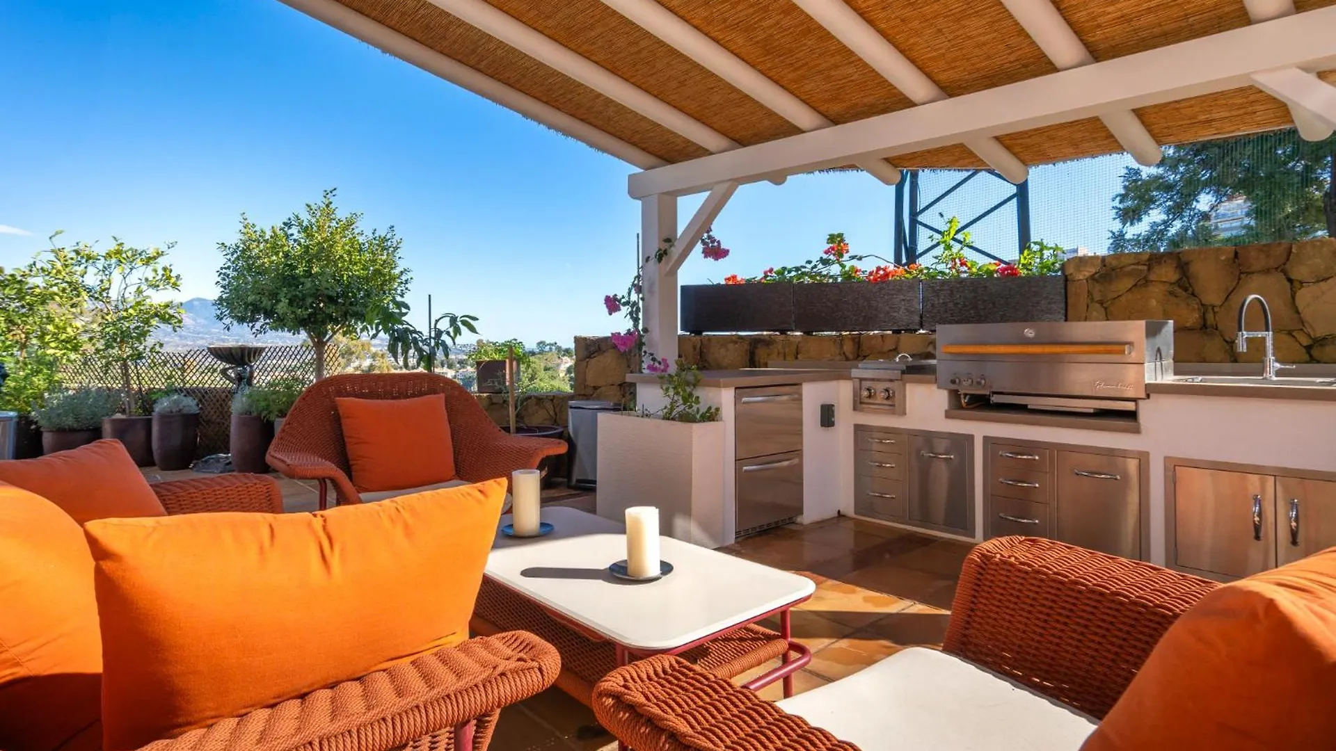 Villa Uno - Stunning 4 Bedroom Villa With Pool Málaga Spanien