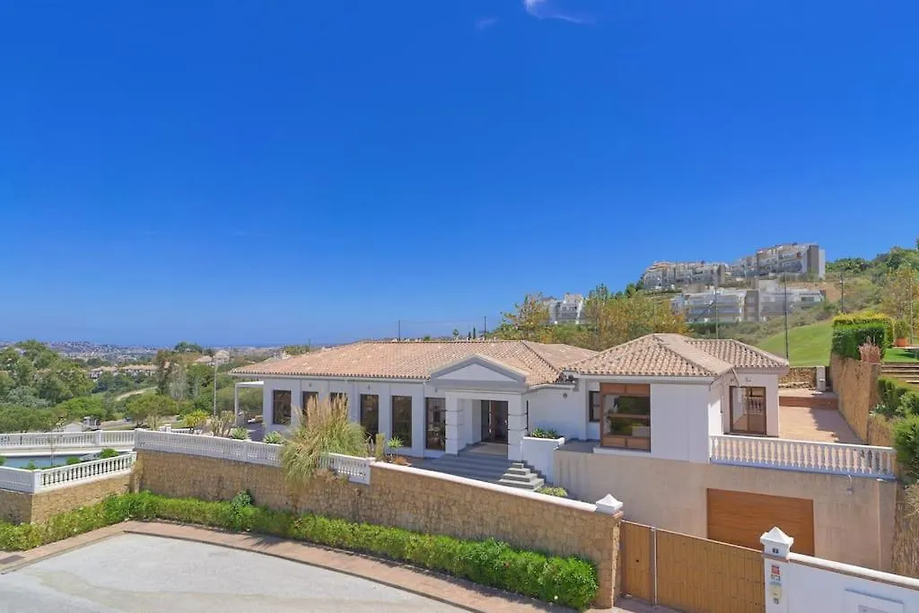 Villa Uno - Stunning 4 Bedroom Villa With Pool Malaga 0*,
